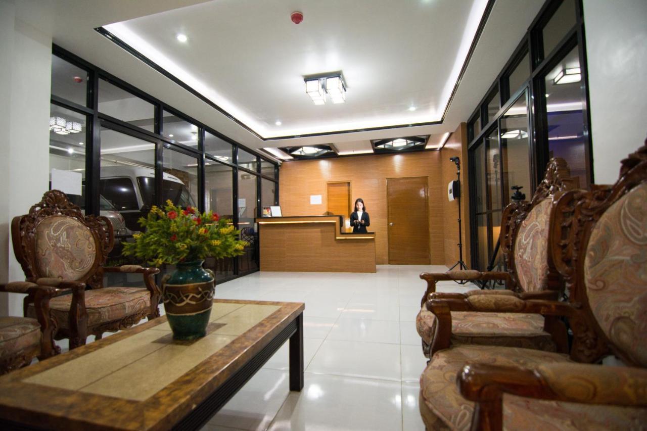 Diamond Hotel And Resto Catarman  Esterno foto