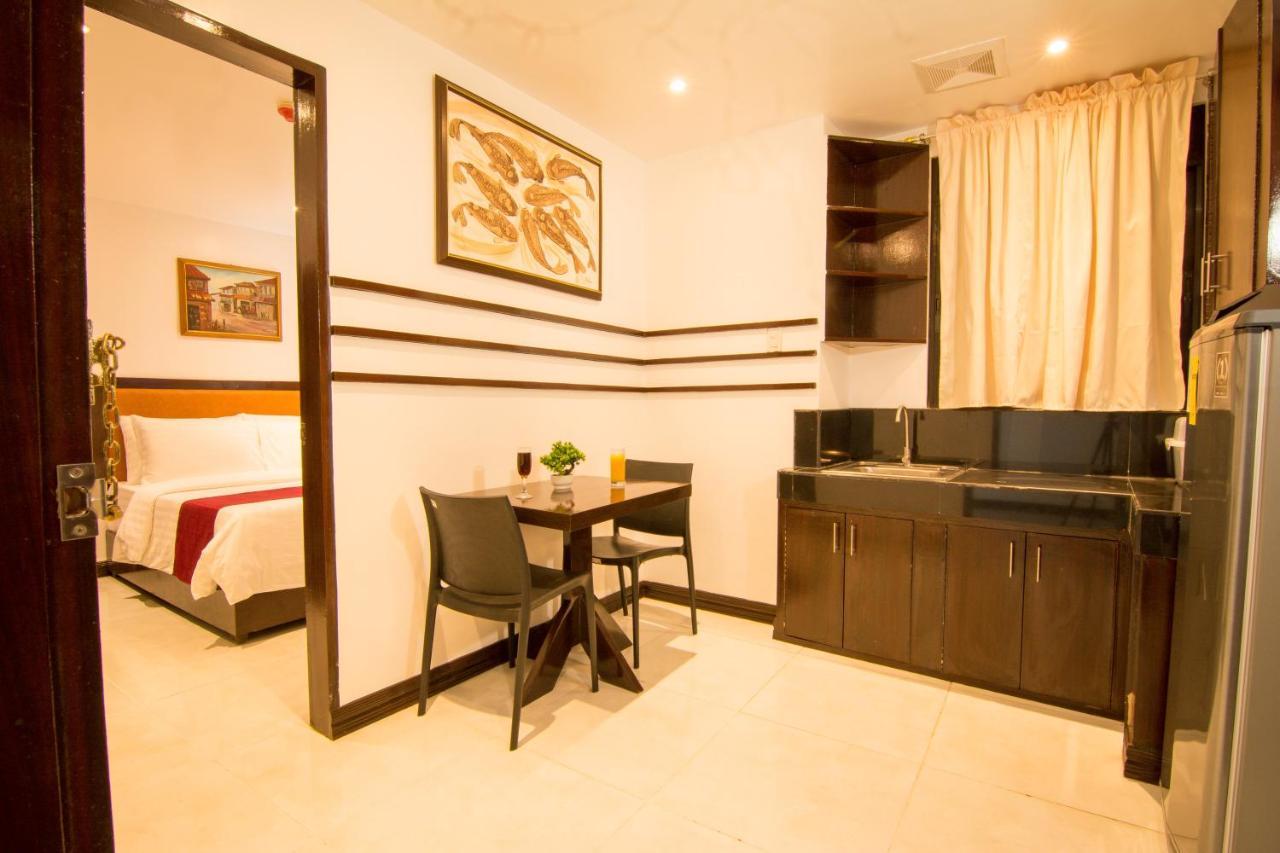 Diamond Hotel And Resto Catarman  Esterno foto