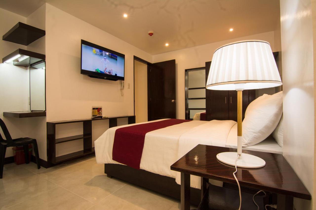 Diamond Hotel And Resto Catarman  Esterno foto