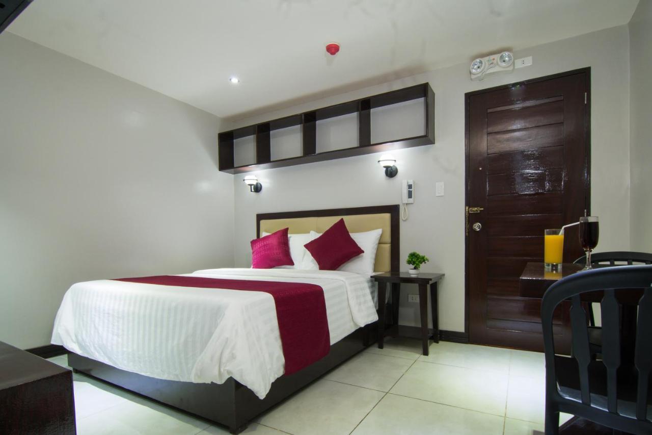 Diamond Hotel And Resto Catarman  Esterno foto